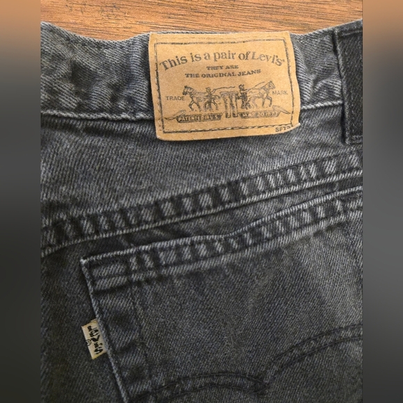 VINTAGE Levi's Silver Tab 900 Series Dark Wash Jeans Womens 27x30 Naturally Dist - Picture 2 of 7